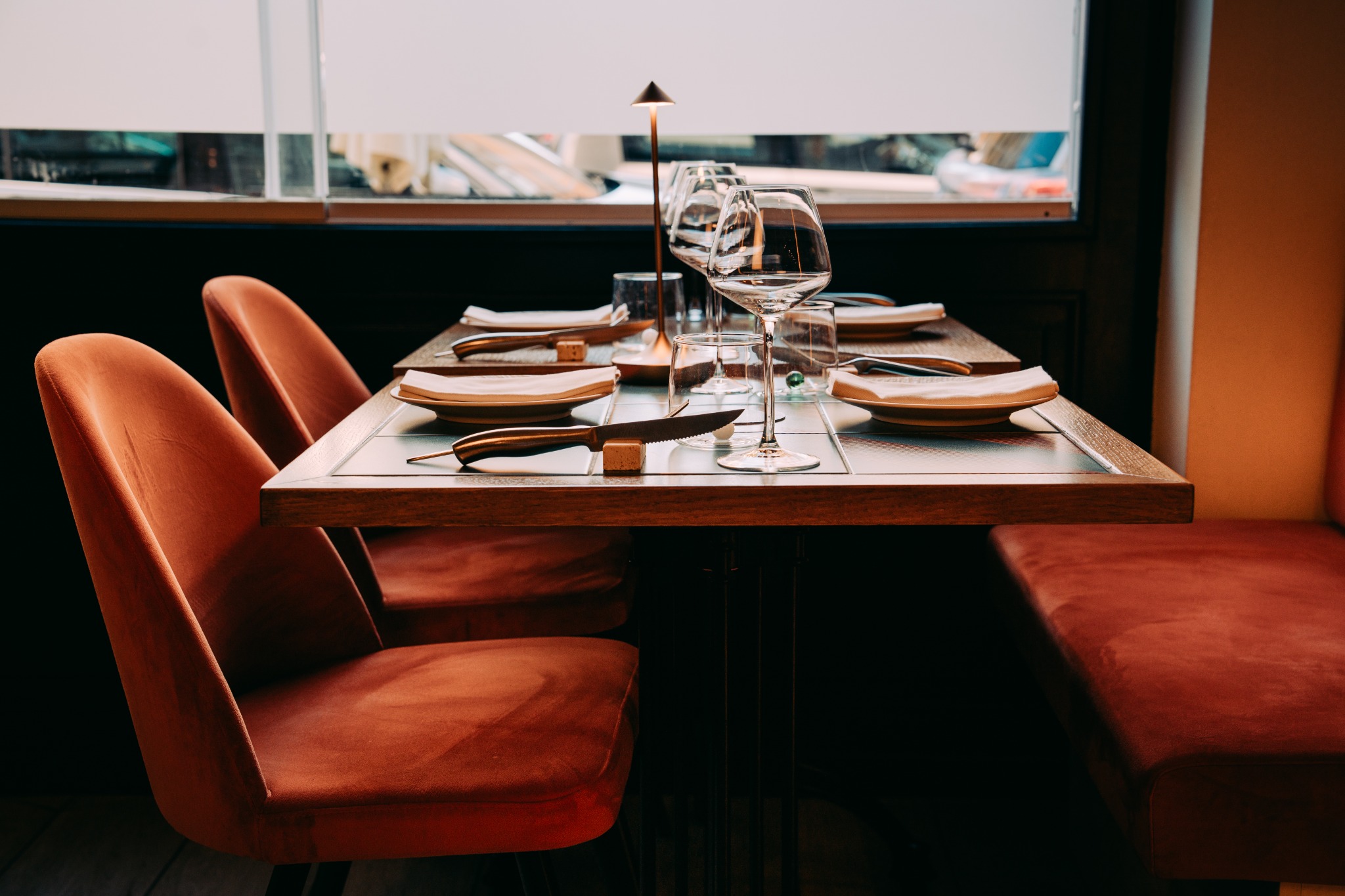 Avenida Calò: The Table